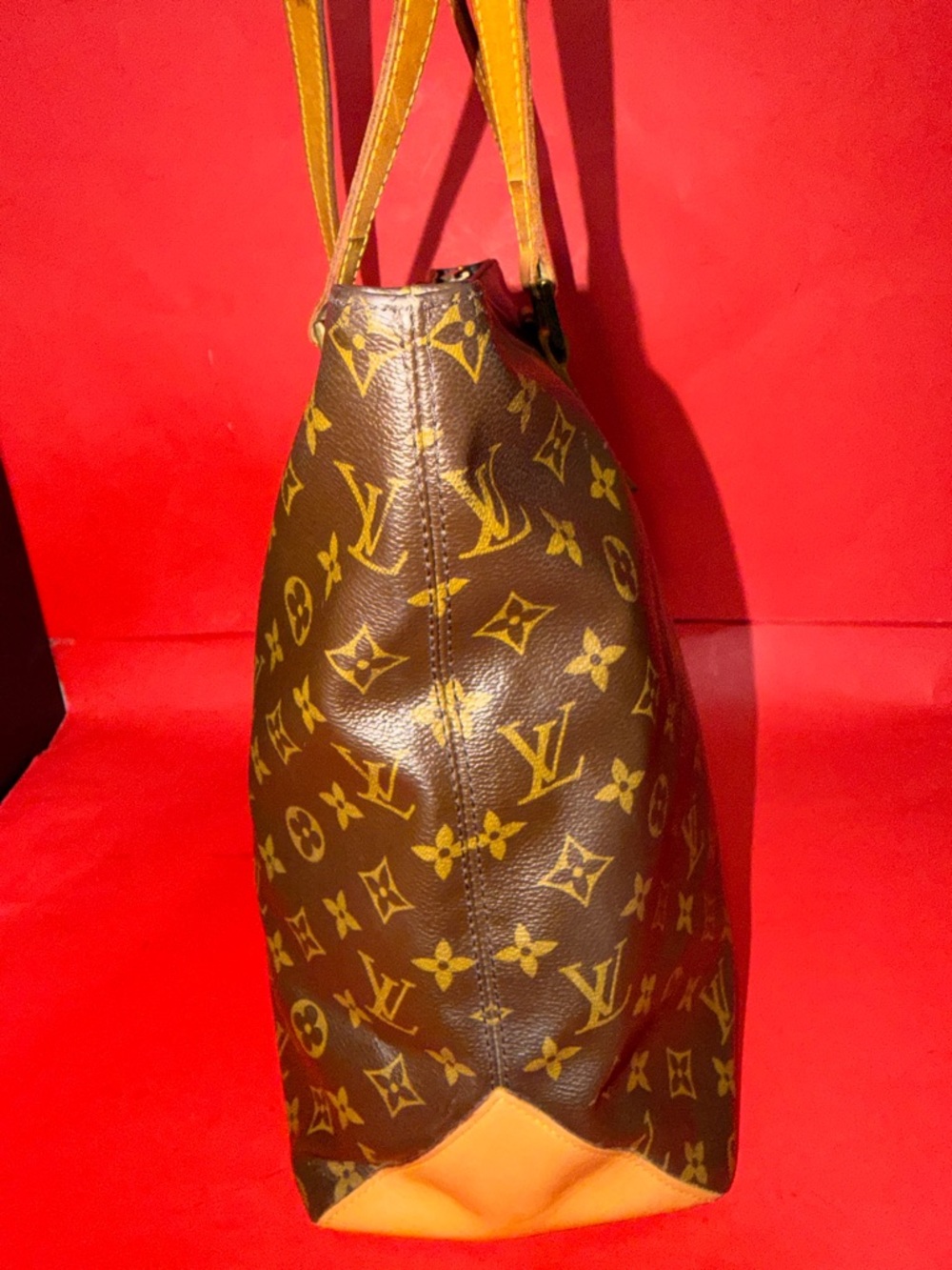 Louis Vuitton Cabas Mezzo Monogram Shoulder Bag - Picture 2 of 13